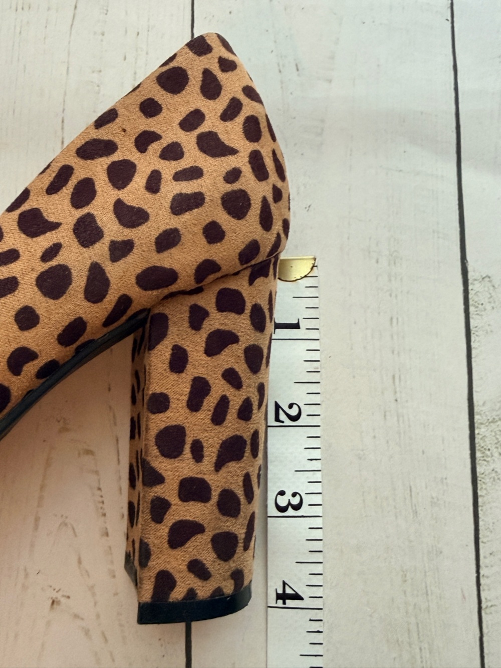 Rouge Helium | Leopard Print Pointed Toe Pumps, Brown/Black - Picture 7 of 9